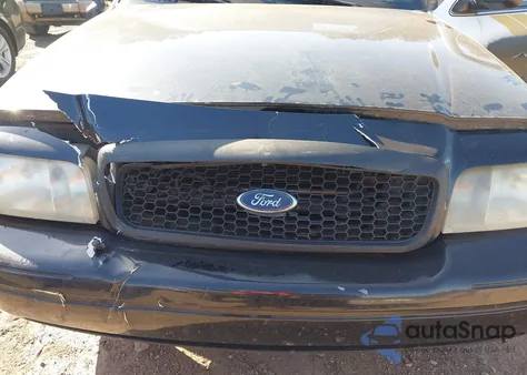 2011 Ford Crown Victoria Police Interceptor z USA, uszkodzony, nr VIN 2FABP7BV8BX162801